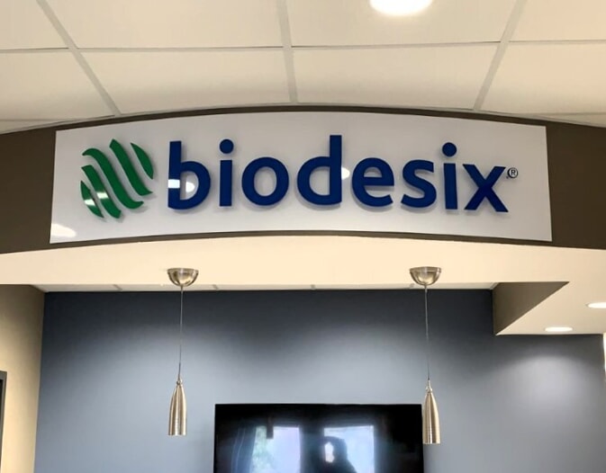 Dimensional Letters - Interior